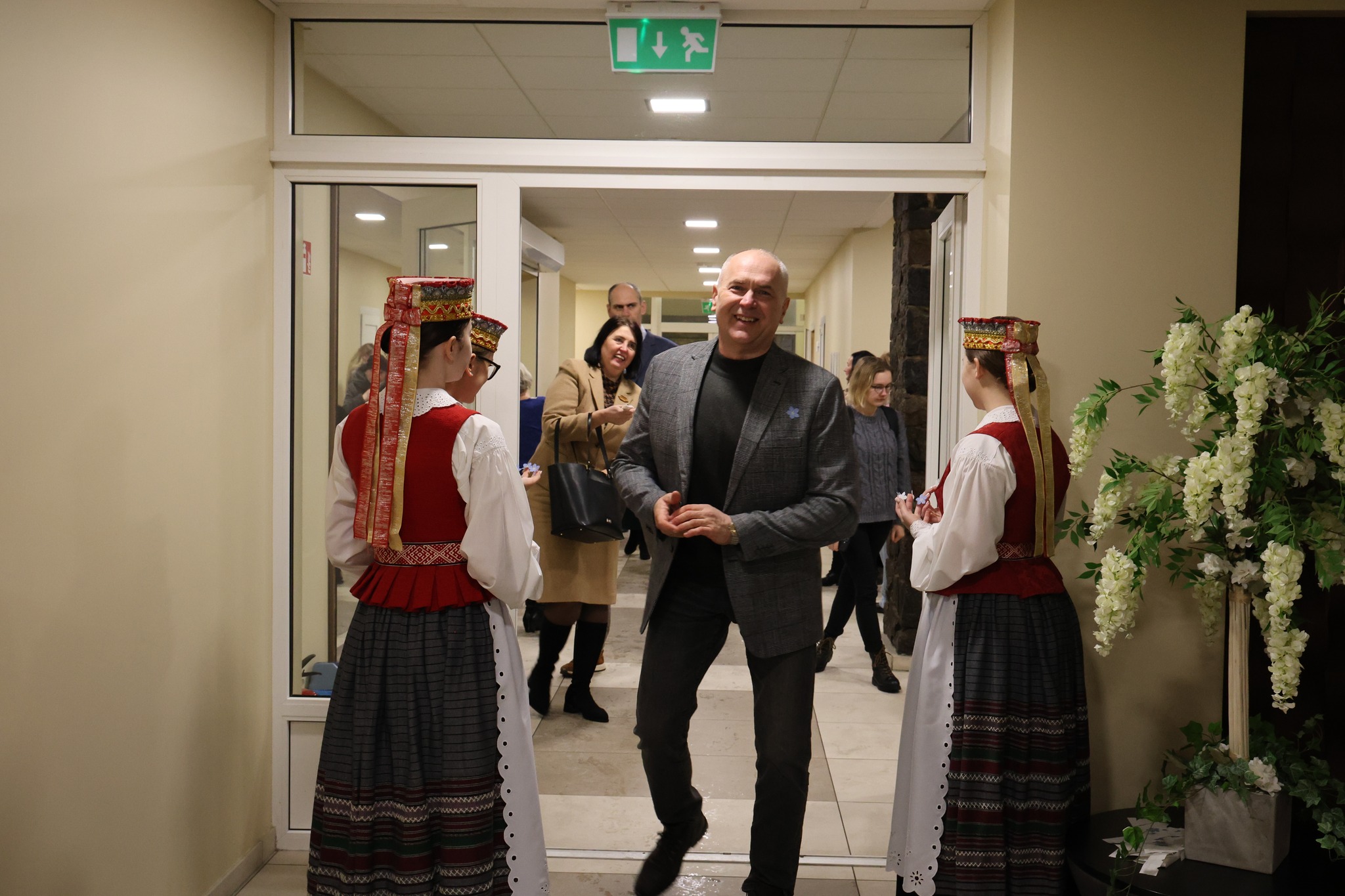 615893461_931188035902250_3213615056029456039_n